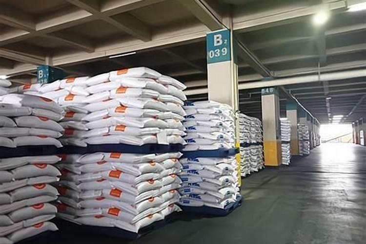 我想卖种子。化肥。农药。需要办什么手续。在哪进货。怎么进货。知道的...