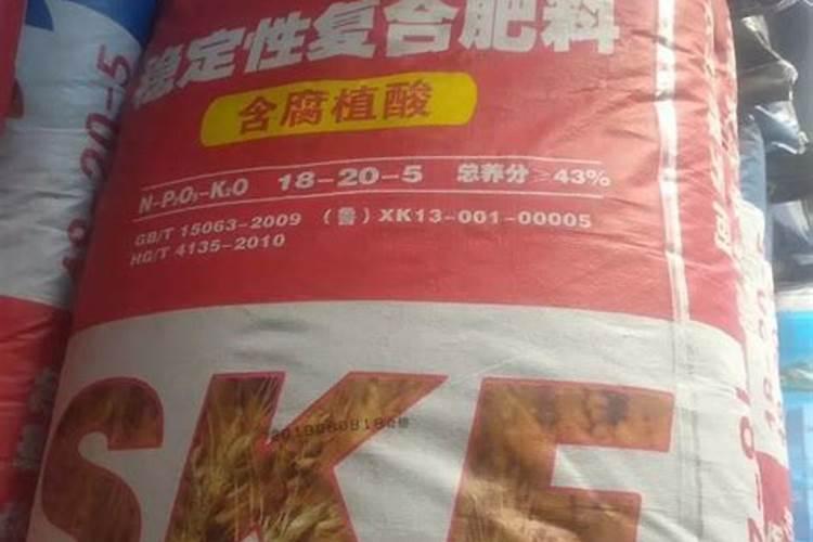 花生底肥如何选择？硫酸钾和氯化钾哪个更合适？