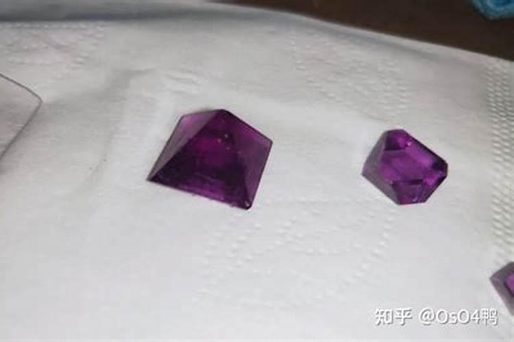 钾肥是什么肥料做成 钾肥有哪几种,主要有哪些种类