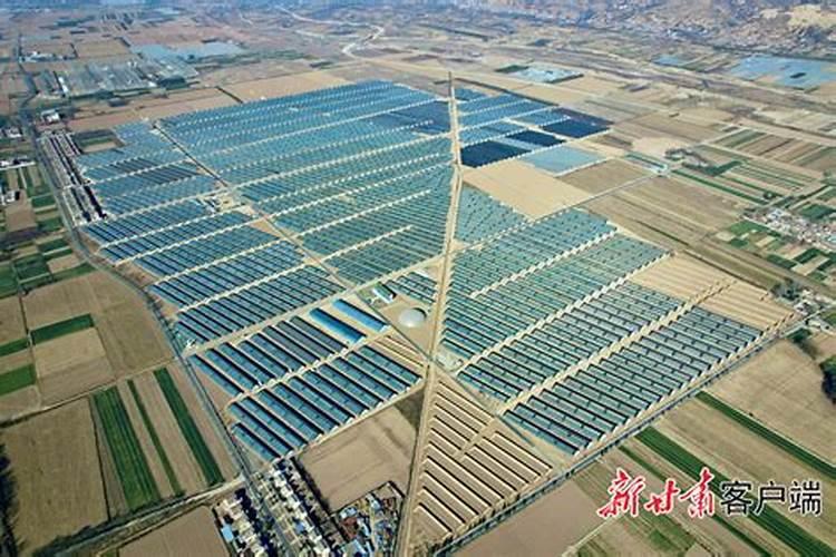 苹果套袋以后应该施什么肥料才能让苹果生长得更大？