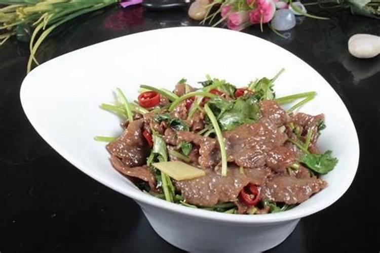 月季花什么季节施肥 月季花什么时候施肥
