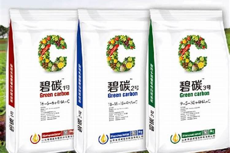 种了一棵野桑葚树,都四年了,只开花不结果,这是怎么回事？