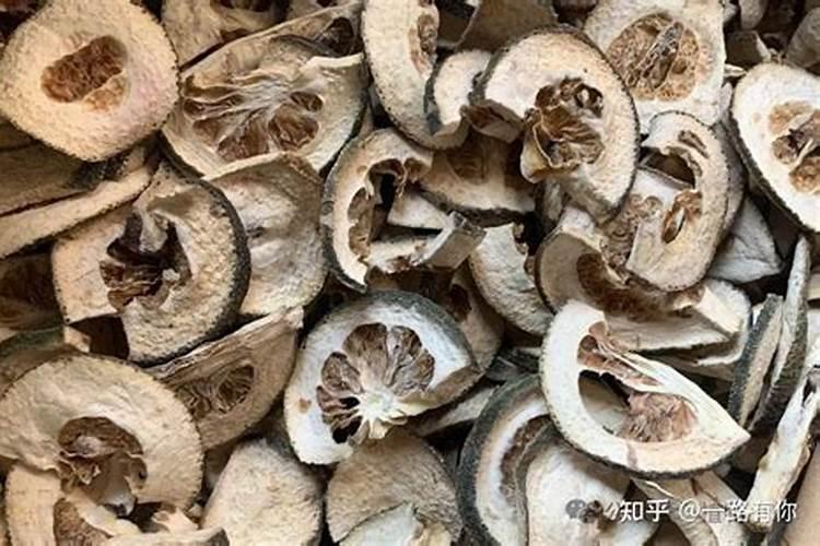 青秋脐橙苗用什么砧木嫁接最好,关于说青秋果皮是不是比一般的脐橙皮厚...