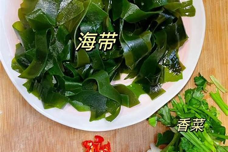 新栽的树苗怎么浇水