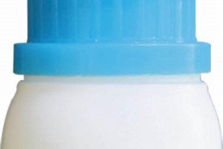 请问专家们？喷水稻破口药噻菌铜能与阿米妙收混用吗？