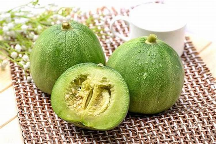 第一年新种的葡萄苗该施什么肥料