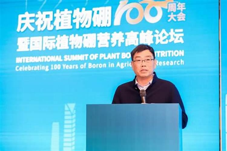 小盆的栀子花平时养的时候应该注意什么？？？