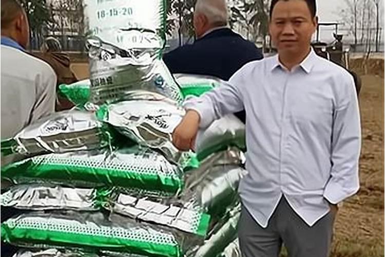 磷酸二氢钾,镁,硼,能不能与农用链霉素一起混合使用