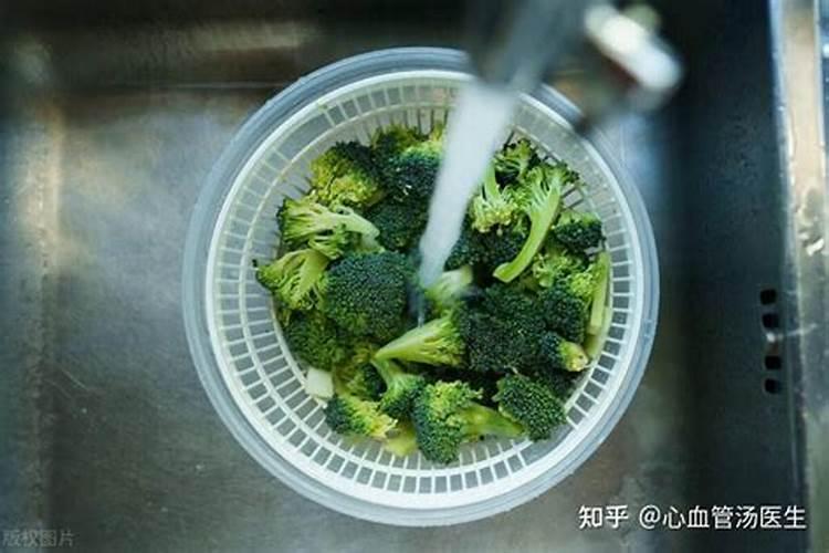 西兰花什么季节喷硼肥