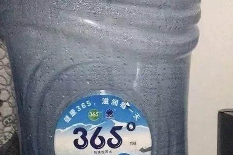 桶装冲施肥与袋装水溶肥的区别各自的优势