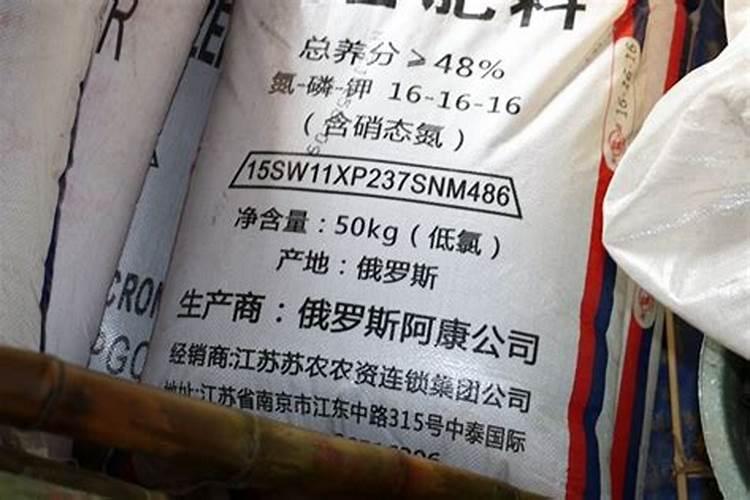 草莓各个时期的施肥方案,什么时候冲高磷肥
