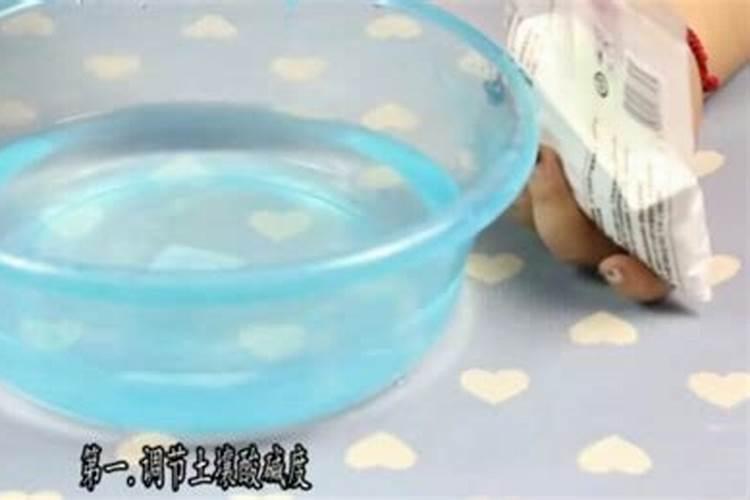 小苏打加醋和水,浇花后,叶子枯黄怎么办？