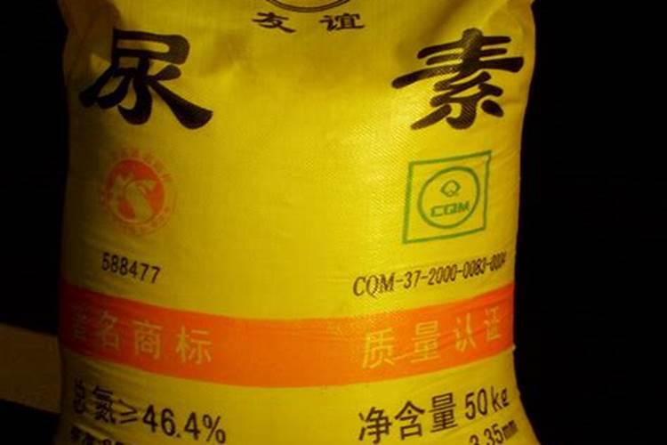 车用尿素水可以浇花吗 汽车尿素能用施肥尿素代替吗