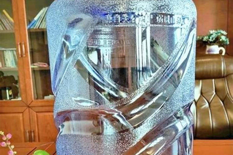 三个18平衡水溶肥适合什么作物用