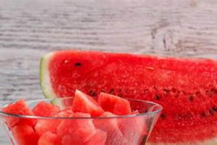 磷肥在什么时候施肥最好？月季什么时候施磷肥