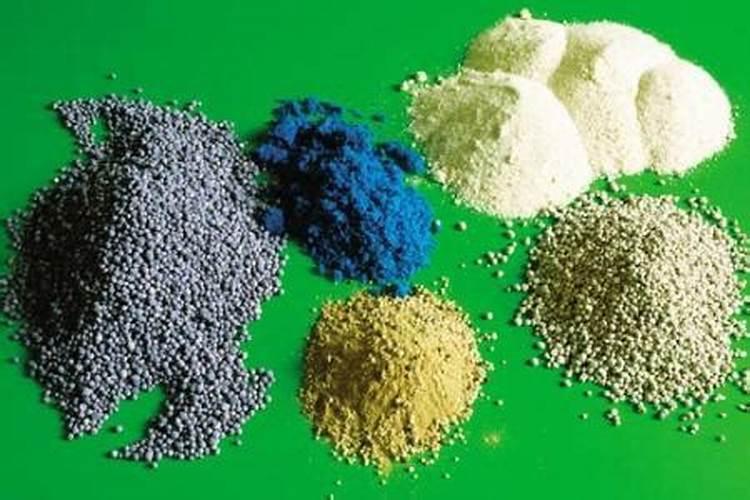下列化肥不属于氮肥的是( )A.NH4NO3B.CO(NH2)2C.NH3？H2OD.K2SO