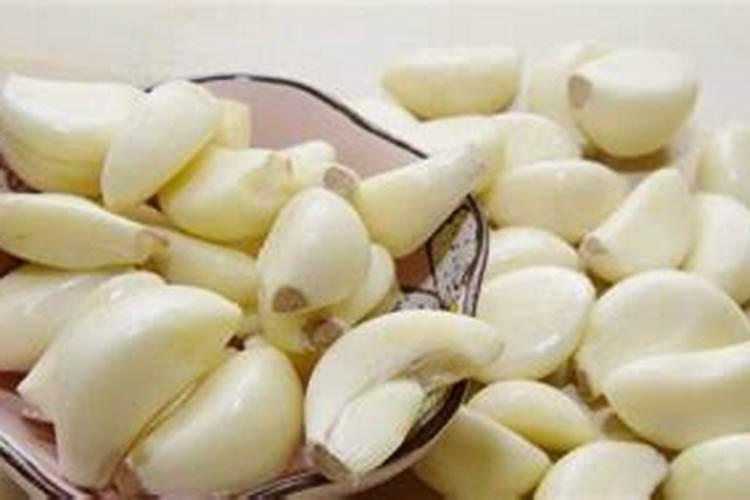 大蒜什么时候施肥最好 大蒜的施肥时间