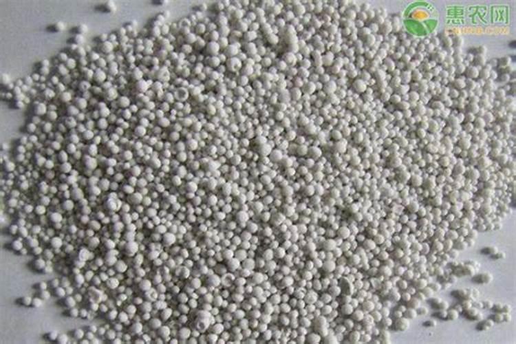 氮肥适合什么农作物 氮肥属于哪种肥料