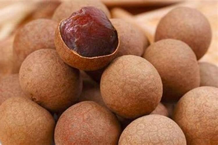 桂圆在树上保鲜果子颜好看用什么？