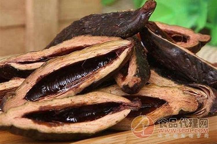 尿素现在多少钱一吨