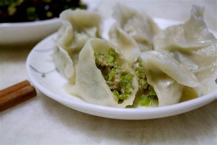 芹菜用什么肥料好