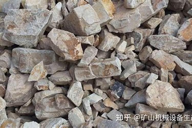矿源黄腐钾,哈茨木,枯草芽孢干菌,和大量元素水溶肥混合一起可以吗？