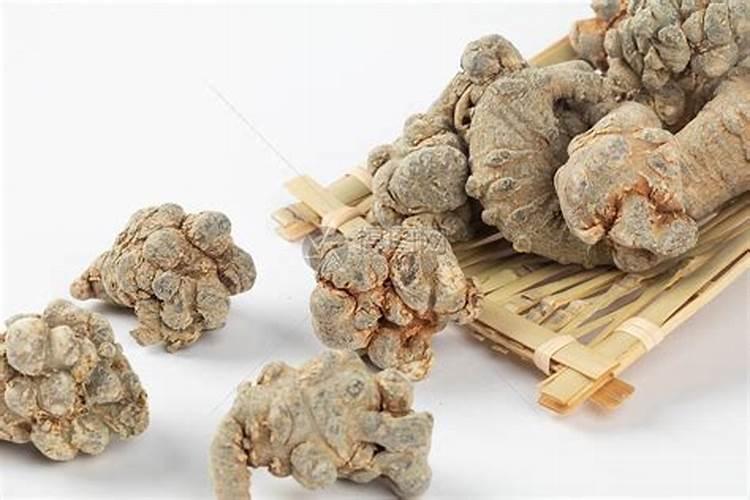 中药材三七什么肥料有助长根？中药材三七追肥用那种肥料好？