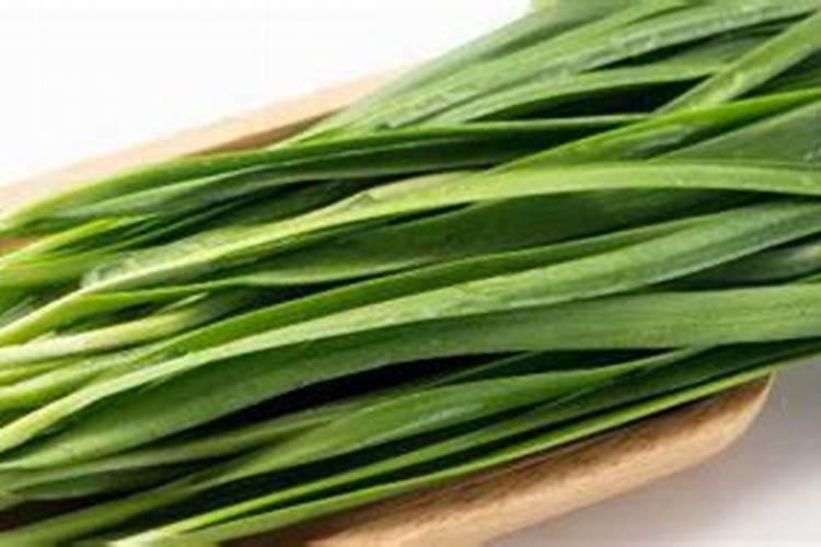 韭菜花烂头黄叶怎么办？