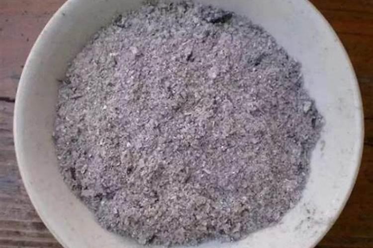 草木灰怎么调制成叶面肥料？