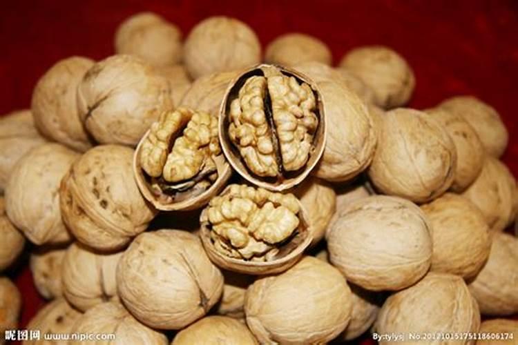 薄皮核桃冬季管理技术